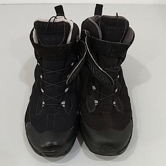 salomon seamless boots